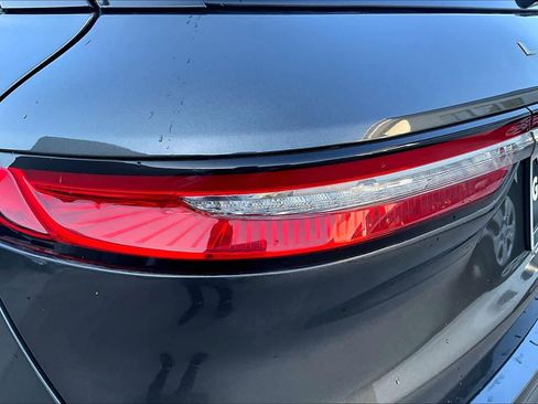 Used 2020 Lincoln Corsair Reserve w/ Elements Package AWD/4WD image 27