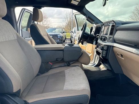 Used 2022 Ford F150 XLT image 21