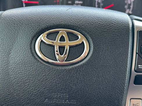 Used 2022 Toyota 4Runner SR5 RWD image 35