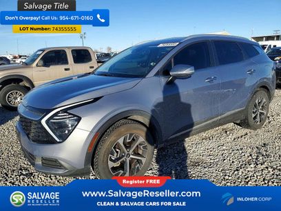 Used 2024 Kia Sportage EX
