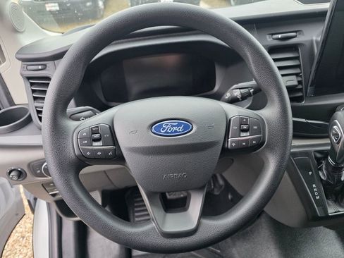 New 2026 Ford Transit 250 148 Medium Roof Extended AWD w/ Load Area Protection Package image 32
