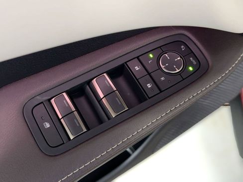 Used 2025 Lexus RX 350 FWD image 13