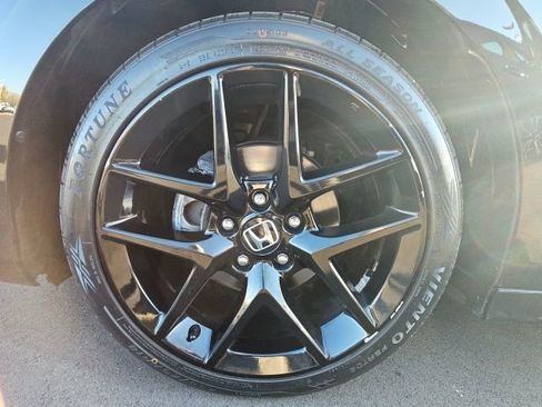 Used 2022 Honda Civic Sport image 14