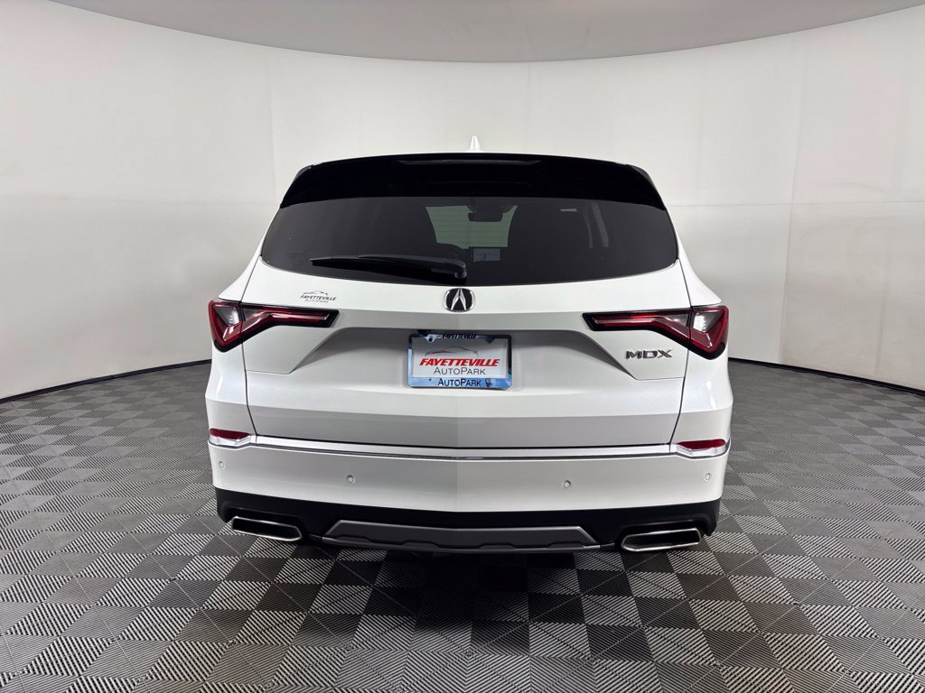 Certified 2025 Acura MDX w/ Technology Package FWD image 12