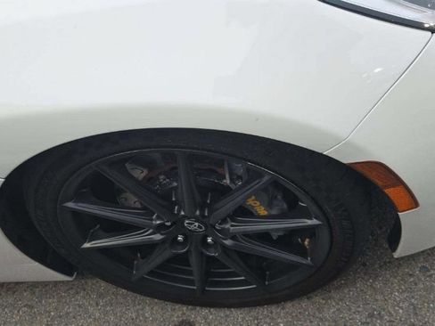 Used 2023 Toyota GR86 Premium w/ ALL Weather Mat Package (TMS) RWD image 1