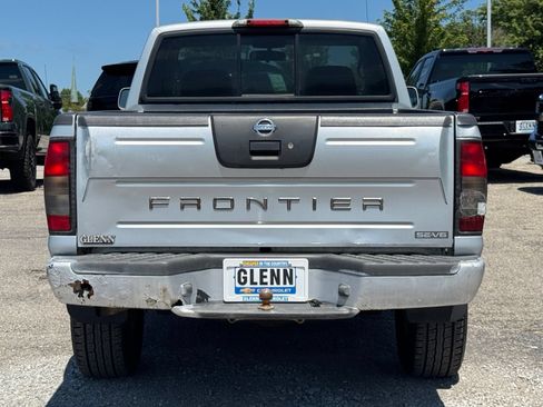 Used 2002 Nissan Frontier SE AWD/4WD image 5