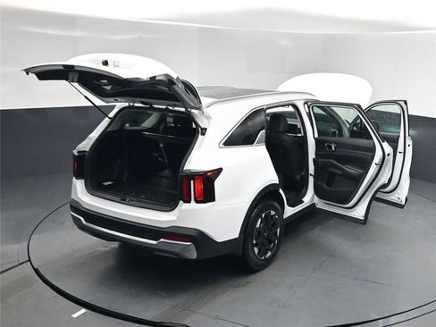 New 2026 Kia Sorento S image 25