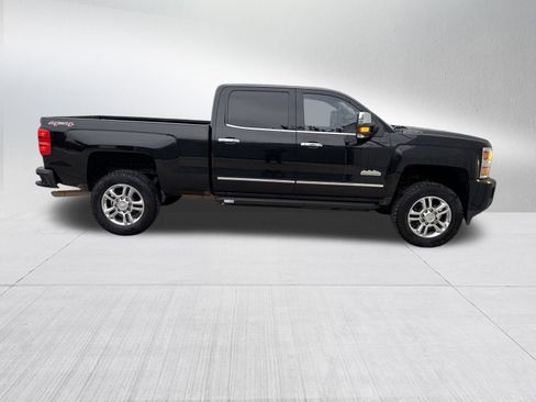 Used 2016 Chevrolet Silverado 2500 High Country w/ High Country Premium Package image 5