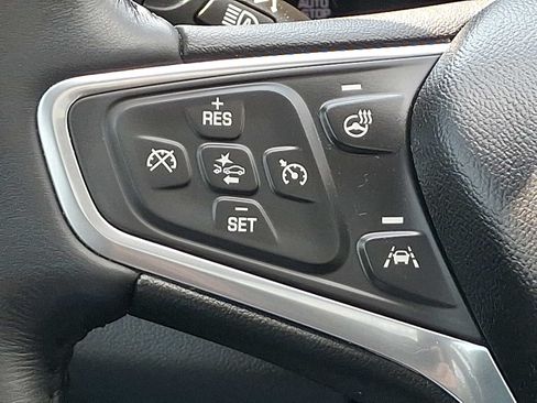 Used 2022 Chevrolet Equinox Premier AWD/4WD image 22
