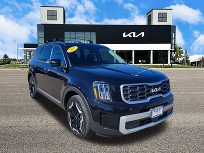 Certified 2025 Kia Telluride S