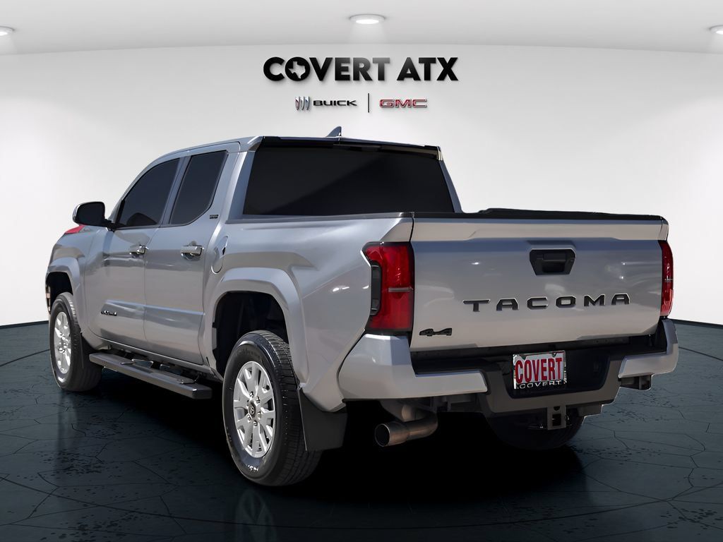 Used 2024 Toyota Tacoma SR5 AWD/4WD image 6