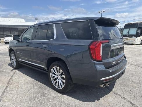 Used 2021 GMC Yukon Denali w/ Denali Premium Package AWD/4WD image 9
