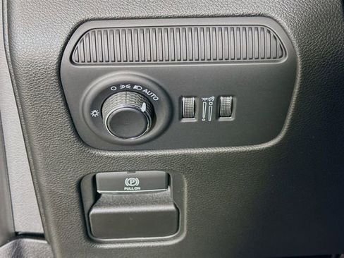 New 2026 Jeep Grand Wagoneer 4WD image 10