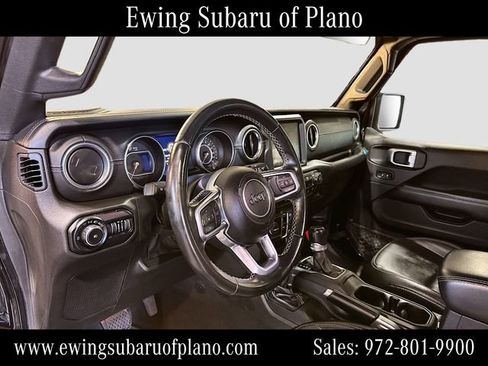 Used 2020 Jeep Wrangler Unlimited Sahara AWD/4WD image 9