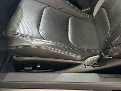 Used 2018 Chevrolet Camaro SS RWD image 21