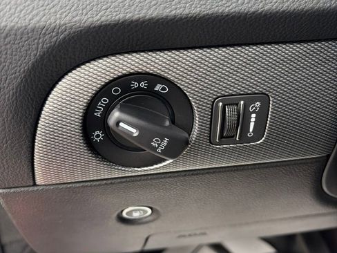Used 2019 Dodge Durango GT AWD/4WD image 13