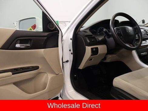 Used 2015 Honda Accord EX image 8