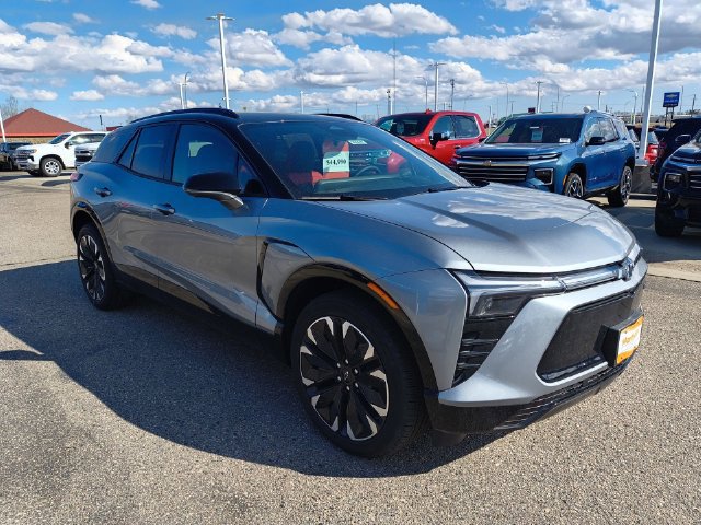 New 2026 Chevrolet Blazer EV RS FWD image 2