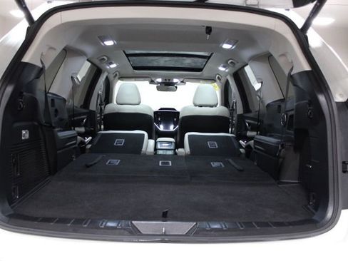 Used 2023 Subaru Ascent Limited w/ Technology Package image 16