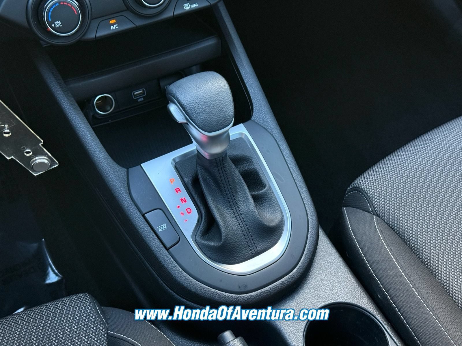 Used 2023 Kia Forte LXS w/ LXS Technology Package FWD image 17