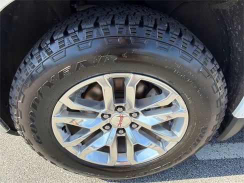 Used 2020 GMC Sierra 1500 SLT w/ SLT Premium Plus Package image 11