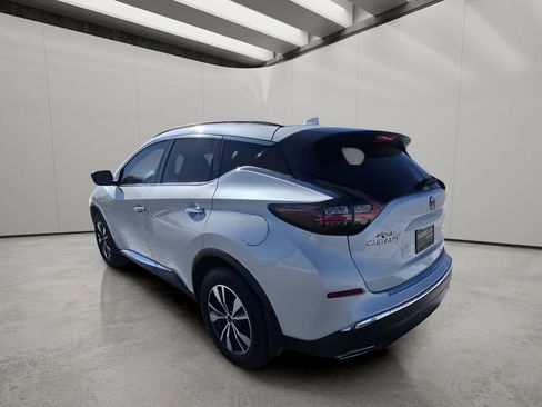 Used 2024 Nissan Murano SV image 3