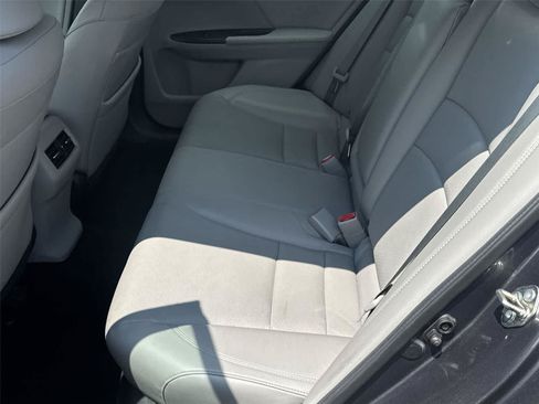 Used 2016 Honda Accord EX-L image 16