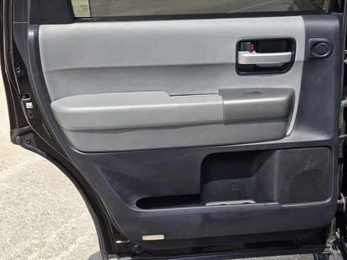 Used 2015 Toyota Sequoia Limited RWD image 16