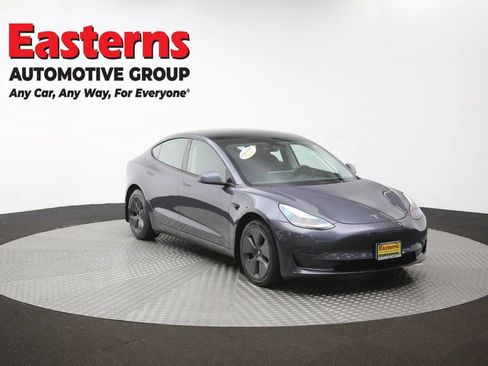 Used 2022 Tesla Model 3 Long Range AWD/4WD image 46
