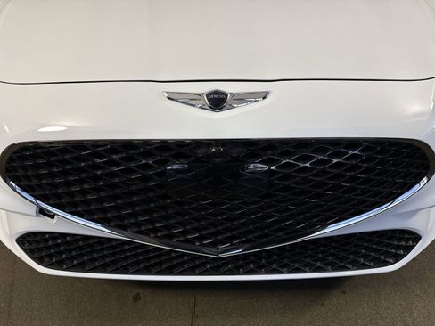 Used 2022 Genesis G70 3.3T w/ Sport Prestige Package image 25