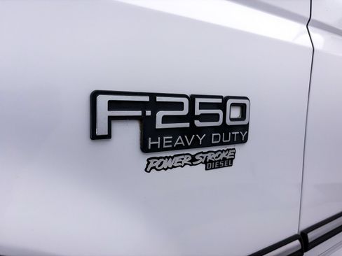 Used 1997 Ford F250 4x4 SuperCab Heavy Duty image 2