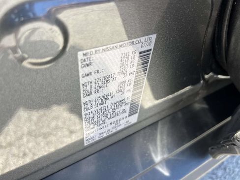 Used 2020 Nissan Rogue SV AWD/4WD image 17
