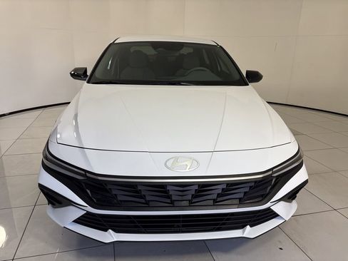 New 2026 Hyundai Elantra Sport FWD image 8