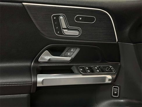 Certified 2023 Mercedes-Benz GLB 250 GLB 250 image 12
