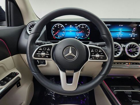 Used 2023 Mercedes-Benz GLA 250 image 21