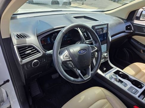 Used 2023 Ford Edge SEL w/ Convenience Package AWD/4WD image 8