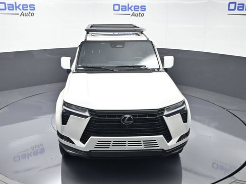 Used 2024 Lexus GX 550 w/ Accessory Package (2T) AWD/4WD image 51