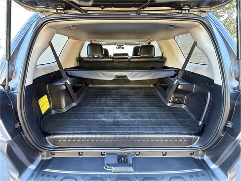 Used 2013 Toyota 4Runner Limited AWD/4WD image 28