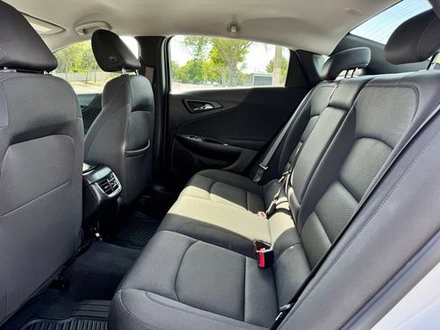 Used 2024 Chevrolet Malibu LT FWD image 16