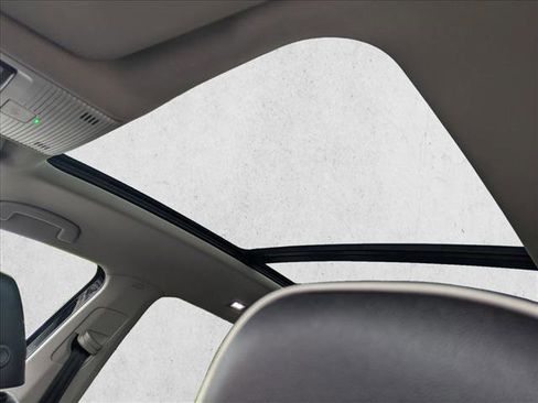 Used 2024 Volkswagen Atlas SEL Premium R-Line image 16