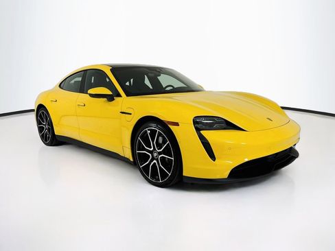 Certified 2024 Porsche Taycan 4S AWD/4WD image 9