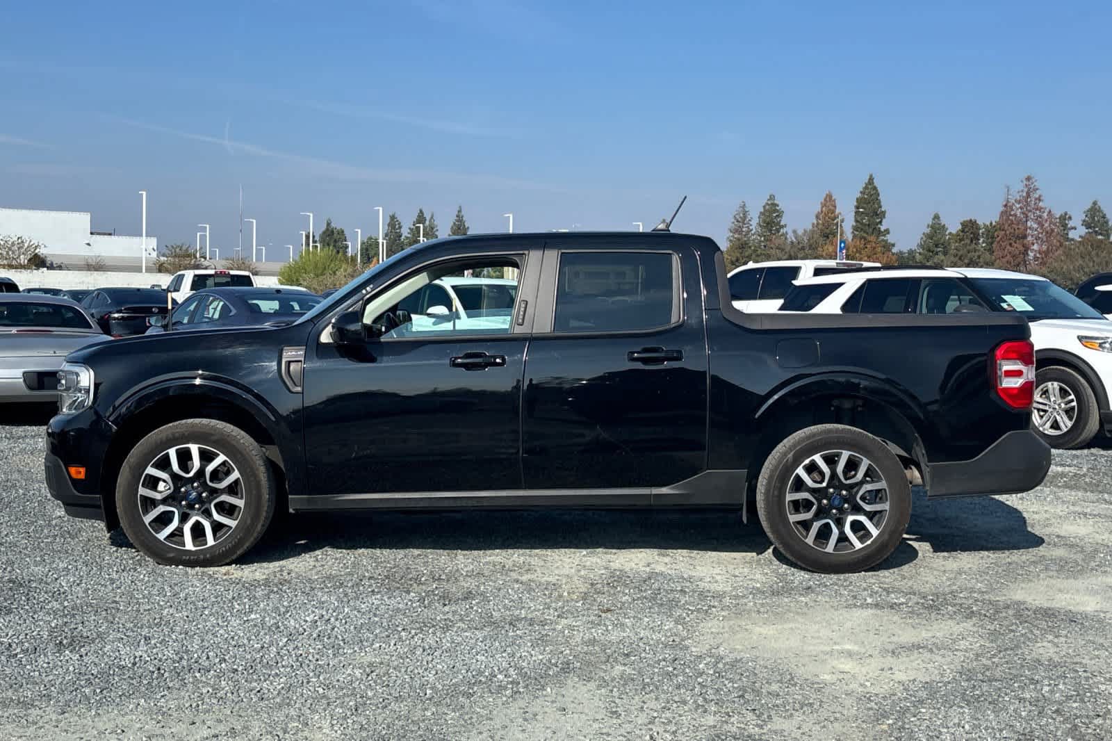 Used 2022 Ford Maverick Lariat w/ Lariat Luxury Package FWD image 5