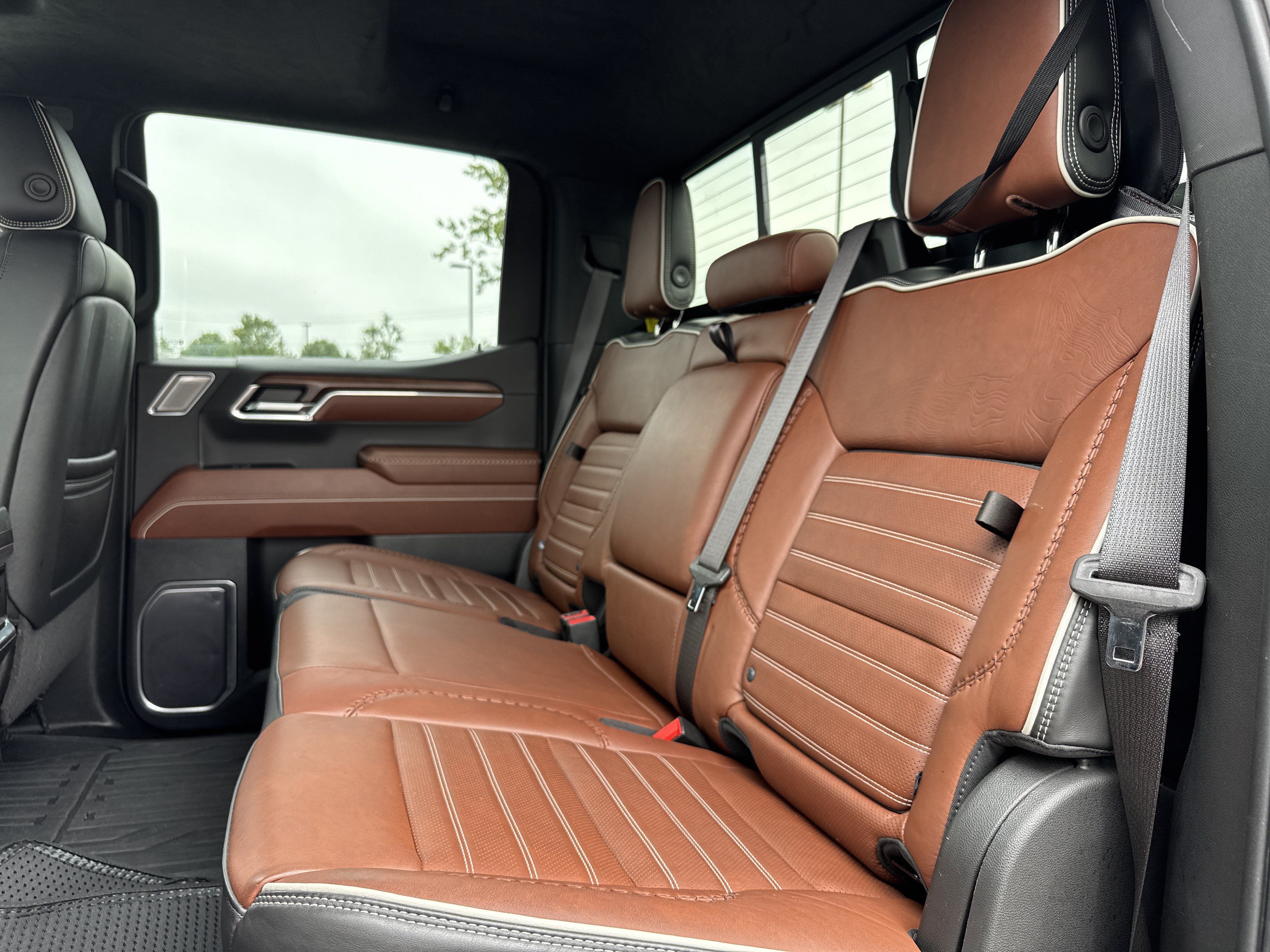 Used 2023 GMC Sierra 1500 Denali Ultimate AWD/4WD image 31