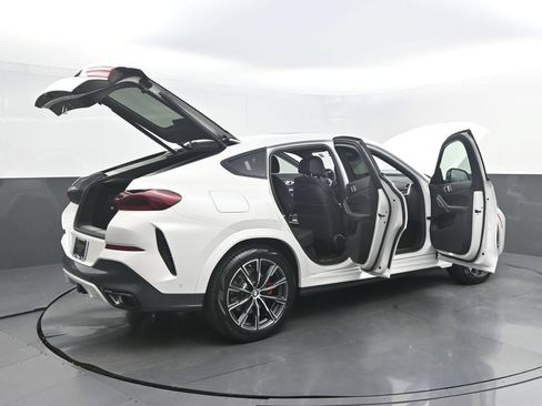 Used 2022 BMW X6 xDrive40i w/ Executive Package AWD/4WD image 50