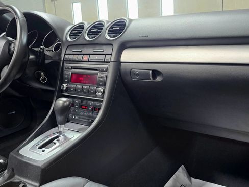 Used 2009 Audi A4 2.0T FWD image 25