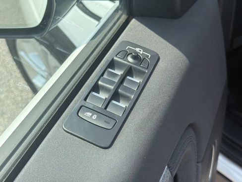 Used 2021 Land Rover Discovery Sport S AWD/4WD image 14