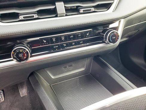 New 2026 Chevrolet Equinox LT w/ Safety and Technology Package image 14