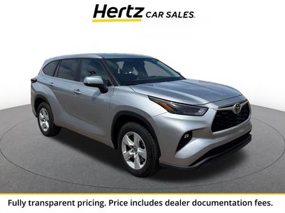 Used 2025 Toyota Highlander LE