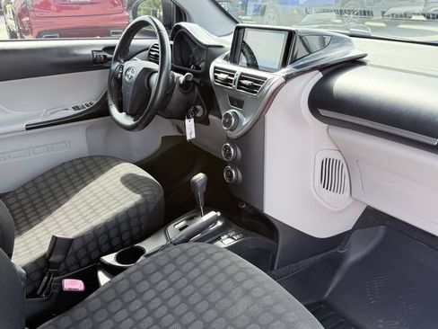 Used 2012 Scion iQ w/ Rear Speaker Pkg FWD image 12