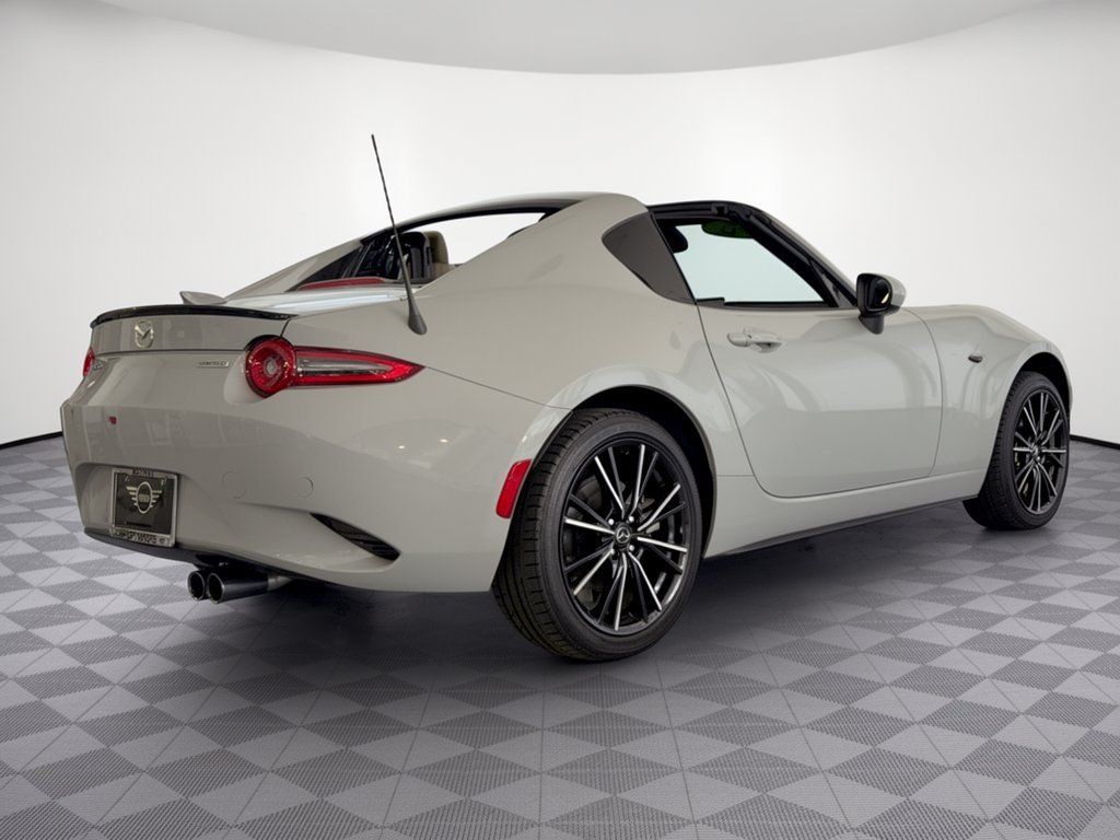 Used 2025 MAZDA MX-5 Miata RF Grand Touring RWD image 9